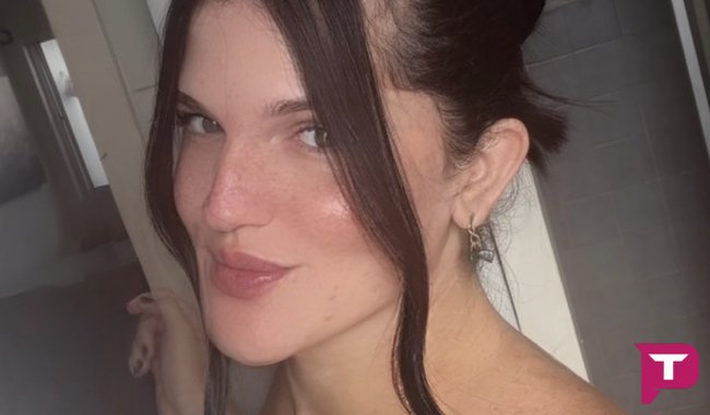 Bia Gutti - Acompanhante Travesti / Transex em Recife - PE Bia Gutti - Acompanhante Travesti / Transex em Recife - PE